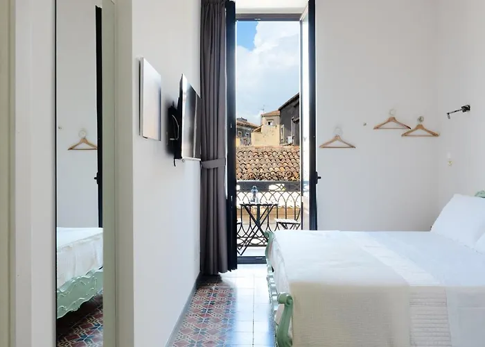 Holiday Lux Boutique Room